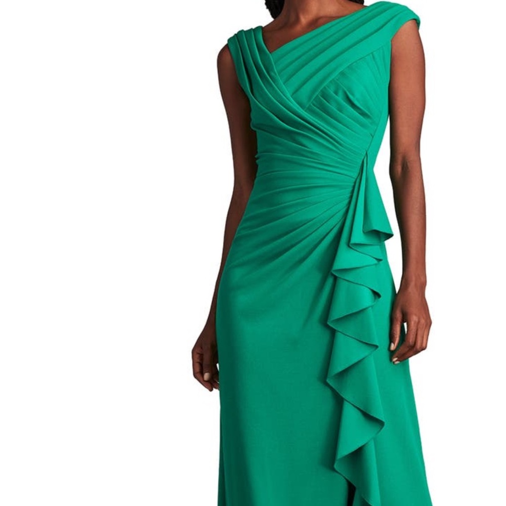Mother of the Bride/Groom Asynmetric Neck with side ruffle fit and flare gown